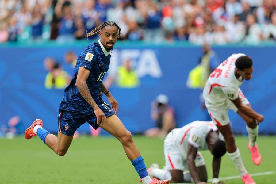 Jamie Carragher insists Barcola isn't the man to replace Salah at Liverpool Jamie Carragher insists Barcola isn't the man to replace Salah at Liverpool