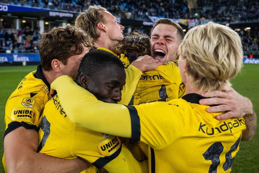 Oslavy hráčů Mjällby. Oslavy hráčů Mjällby.