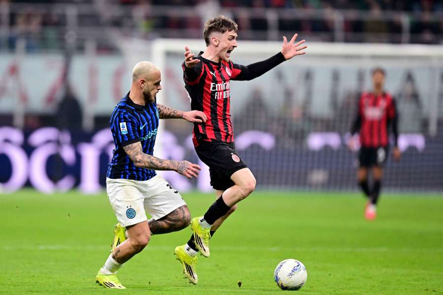 Saelemaekers e Dimarco nell'ultimo derby della Madonnina