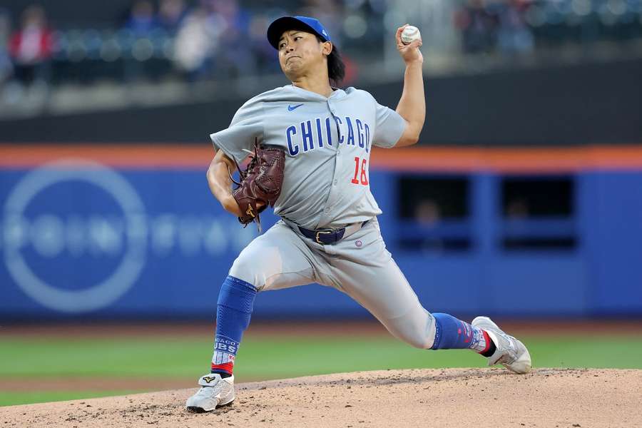 Chicago Cubs starting pitcher Shota Imanaga pitches against the New York Mets during the first inning