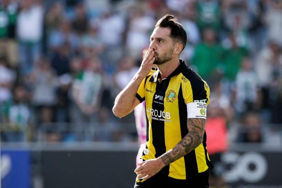 Nahir Besara scored Hammarby's first of the game
