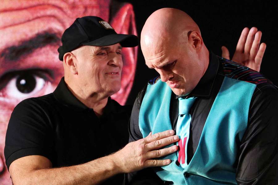 Tyson Fury and dad John Fury before the press conference