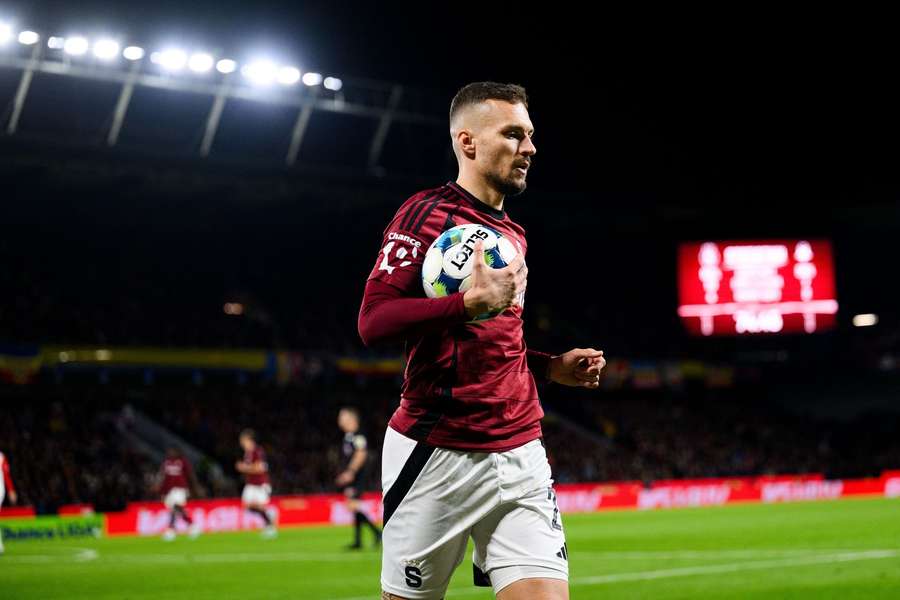 Sparta si zápas s Bohemians odložila.