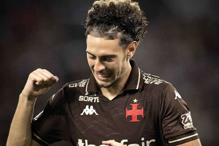 Nuno Moreira ao serviço do Vasco Nuno Moreira ao serviço do Vasco