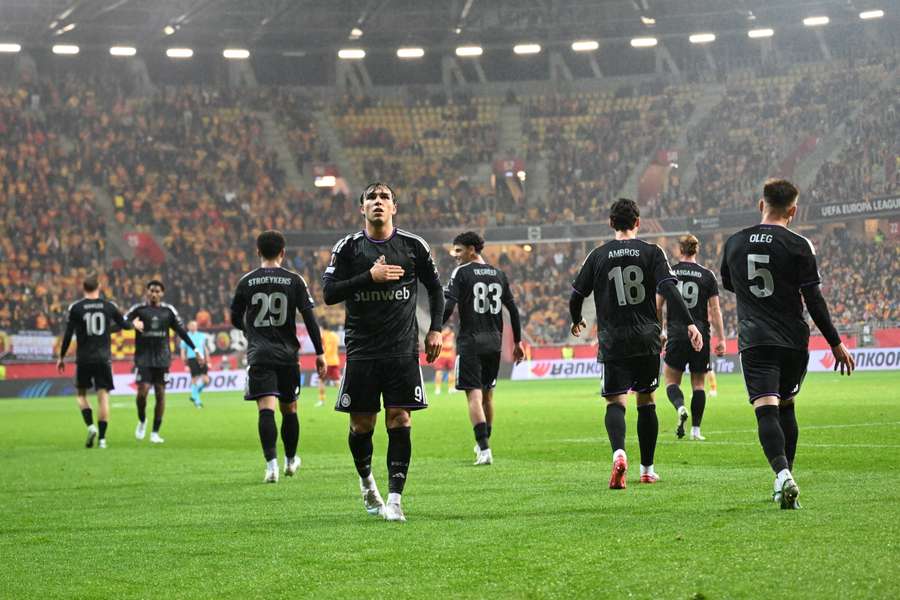 Jagiellonia wypunktowana w deszczowym Białymstoku, druga porażka w Lidze Europy