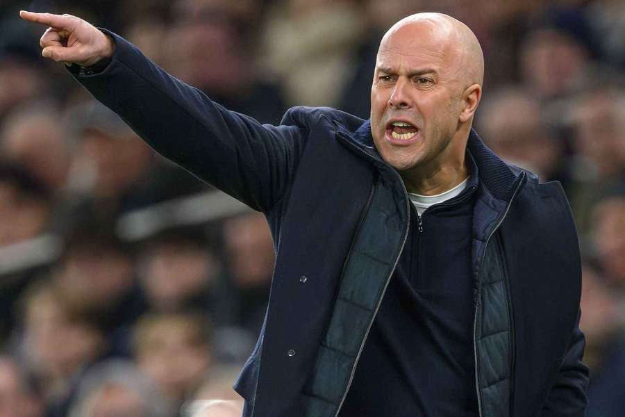 Arme Slot hofft auf eine Rückkehr Isaks in dieser Saison