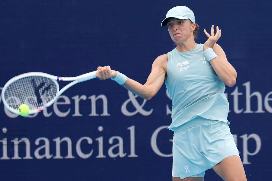 Iga Świątek - Diane Parry: Gdzie oglądać, kiedy i o której godzinie transmisja? (WTA Cincinnati) Iga Świątek - Diane Parry: Gdzie oglądać, kiedy i o której godzinie transmisja? (WTA Cincinnati)