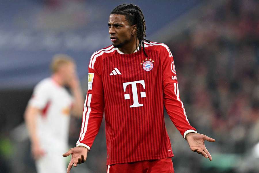 Michael Olise jest zawieszony na mecz Bayernu Monachium z Arsenalem w Lidze Mistrzów Michael Olise jest zawieszony na mecz Bayernu Monachium z Arsenalem w Lidze Mistrzów