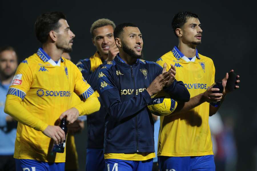 Yanis Begraoui em destaque na 10.ª jornada