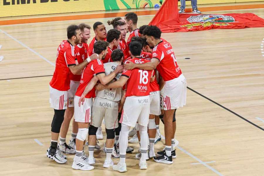 Instaurado processo disciplinar a alegados insultos racistas a Lucas França