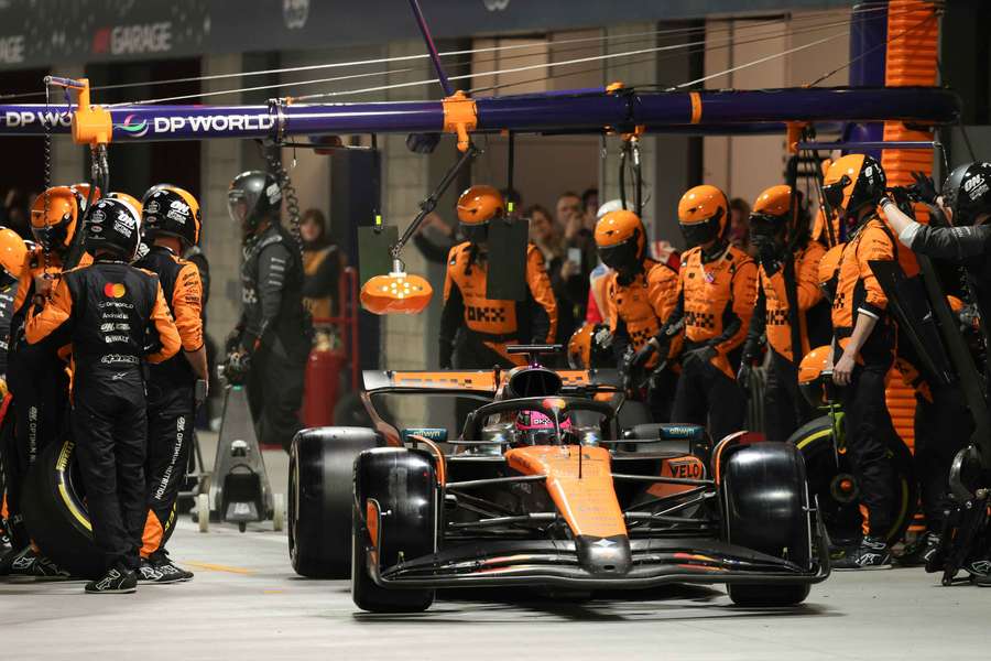 Norris i Piastri zdyskwalifikowani w Las Vegas. Verstappen wiele zyskał w walce o mistrzostwo świata Norris i Piastri zdyskwalifikowani w Las Vegas. Verstappen wiele zyskał w walce o mistrzostwo świata