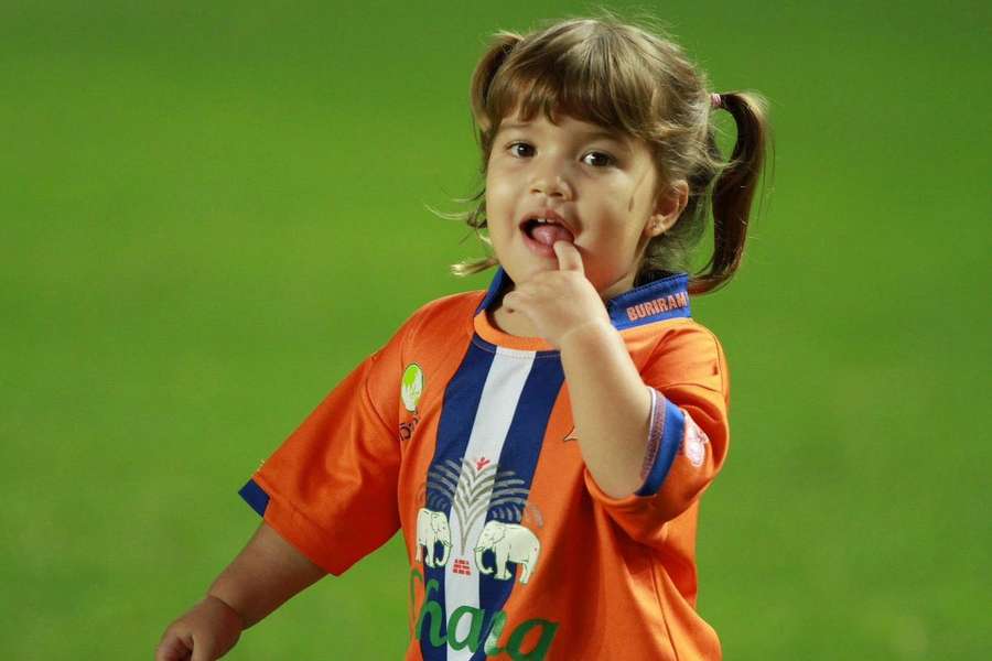 Yasmin cresceu na Tailândia Yasmin cresceu na Tailândia
