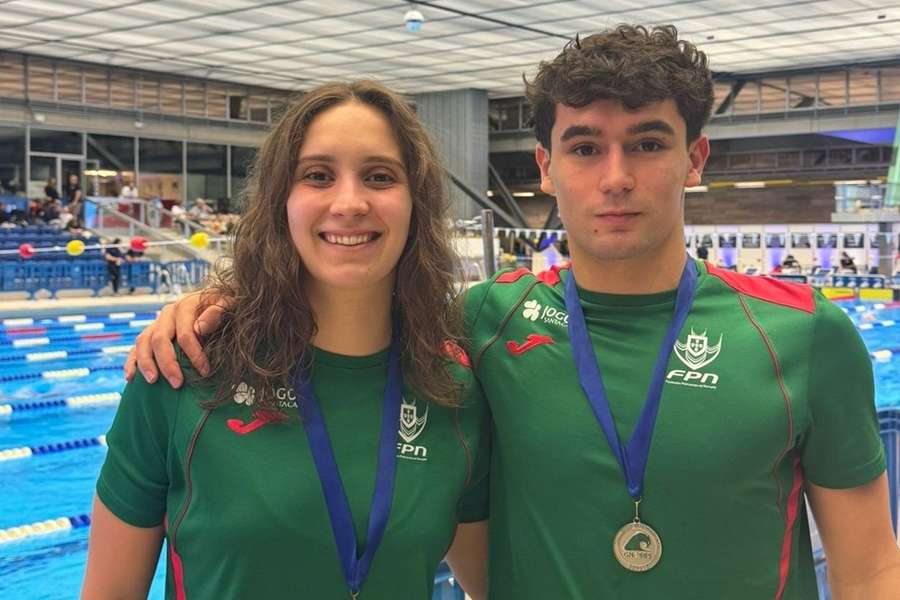 Nadadores Francisca Martins e Rafael Mimoso  