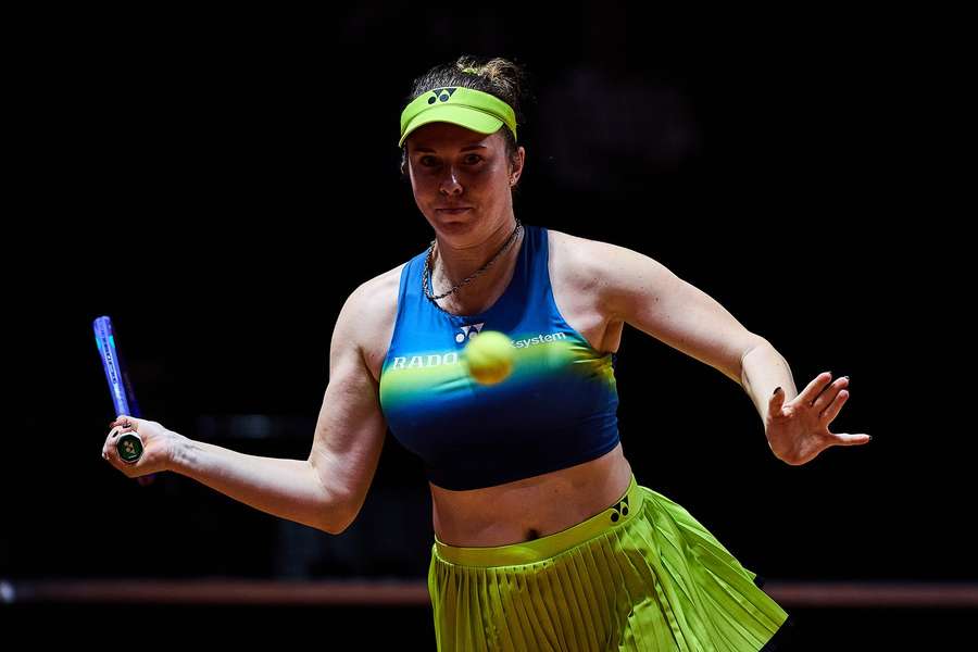 Linda Nosková v boji o postup do dalšího kola.