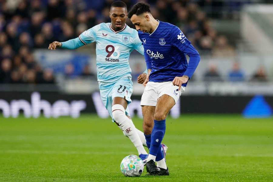 Everton winger McNeil breaks silence after Palace move collapse Everton winger McNeil breaks silence after Palace move collapse