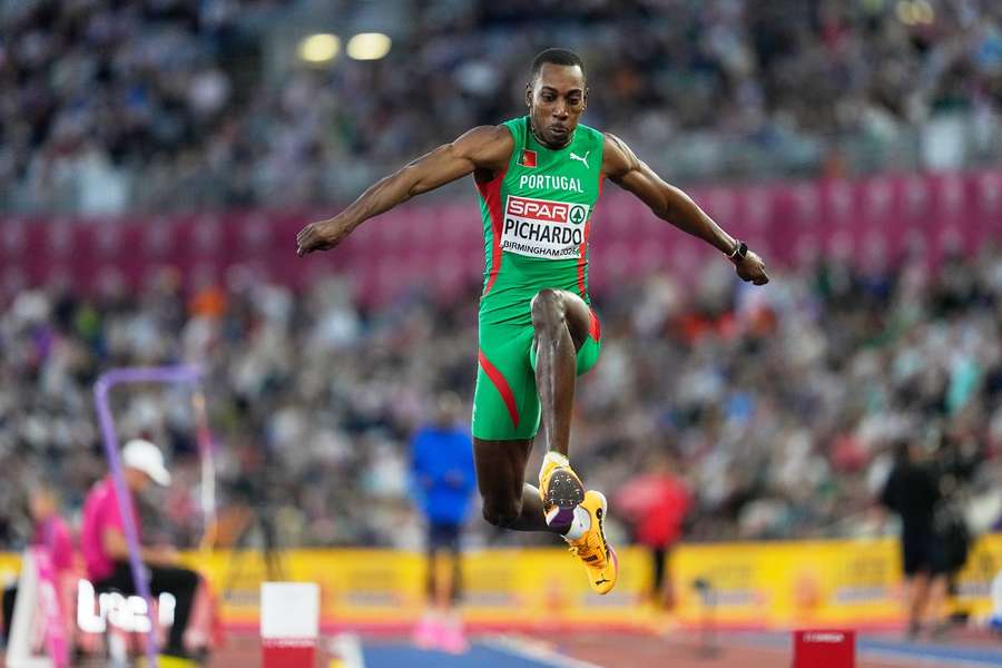 Pedro Pablo Pichardo fez 17,76 metros, a 39 centímetros do italiano Andy Díaz