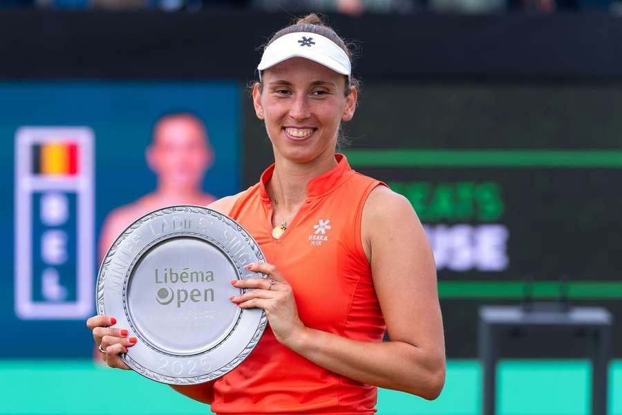 Elise Mertens celebrates her win Elise Mertens celebrates her win