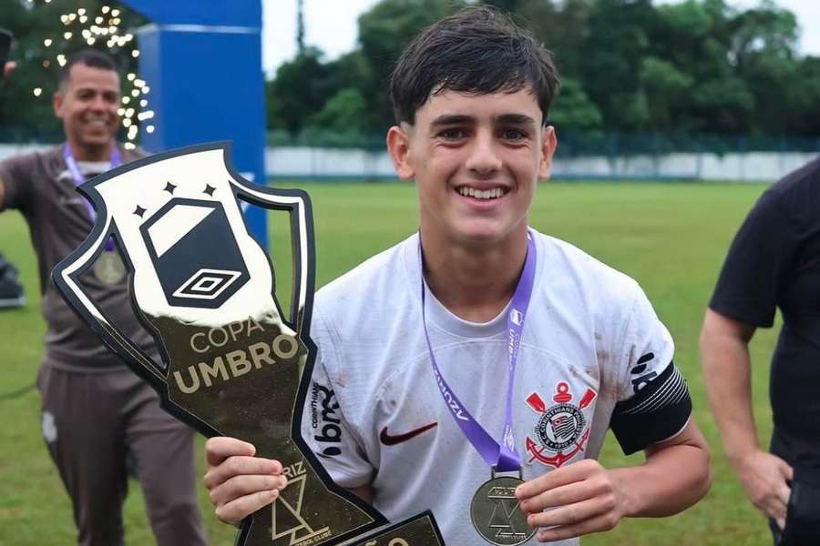Henrique Lemos era um dos destaques do Sub-15 do Corinthians 