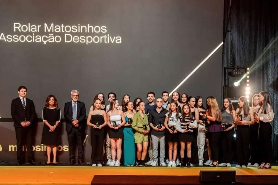 Clube de patinagem que mais títulos ganhou no mundo na última década faz 30 anos