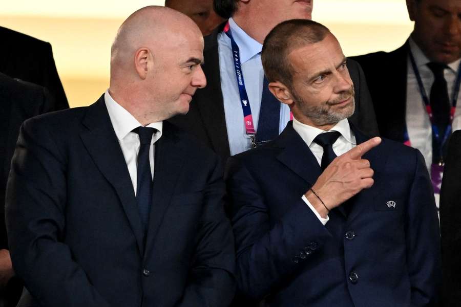 Gianni Infantino com Aleksander Ceferin