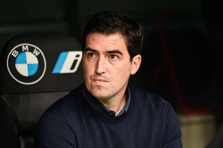 Andoni Iraola previously managed Rayo Vallecano