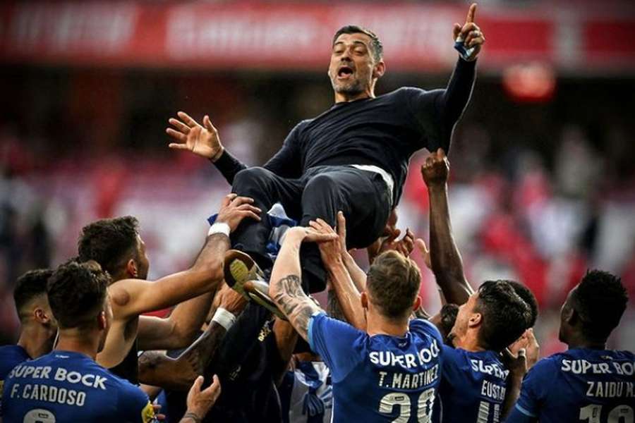 A fotografia escolhida por Villas-Boas na mensagem a Sérgio Conceição