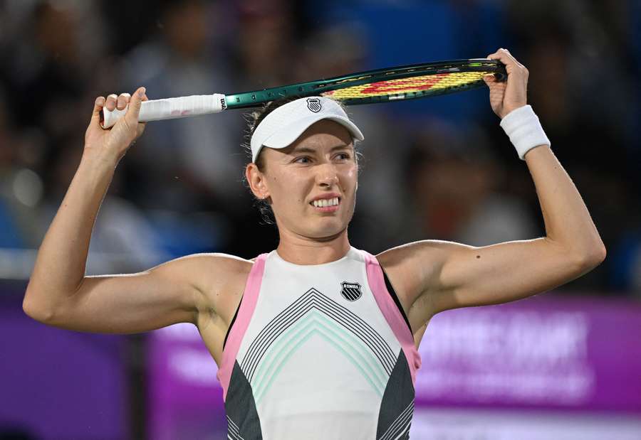 Alexandrova reacts against Swiatek Alexandrova reacts against Swiatek