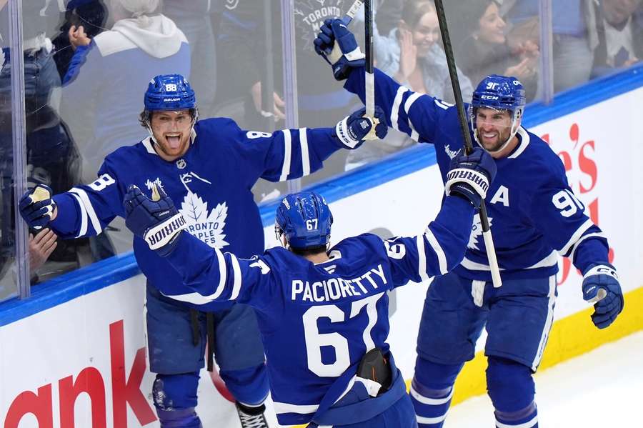 Toronto má první výhru v sérii.