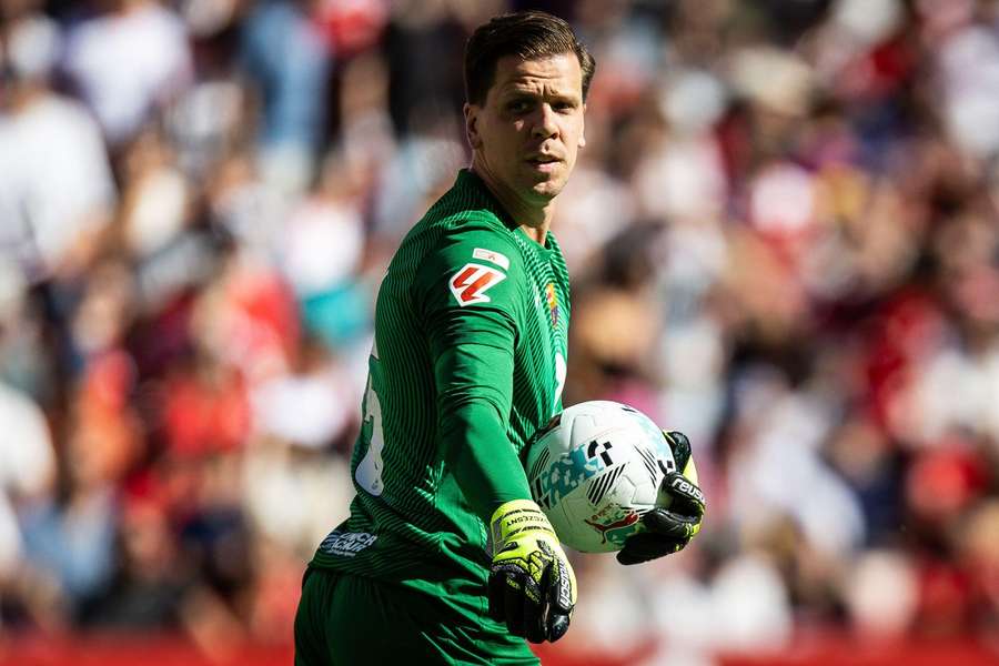 Wojciech Szczesny se vrátil do brány FC Barcelony.
