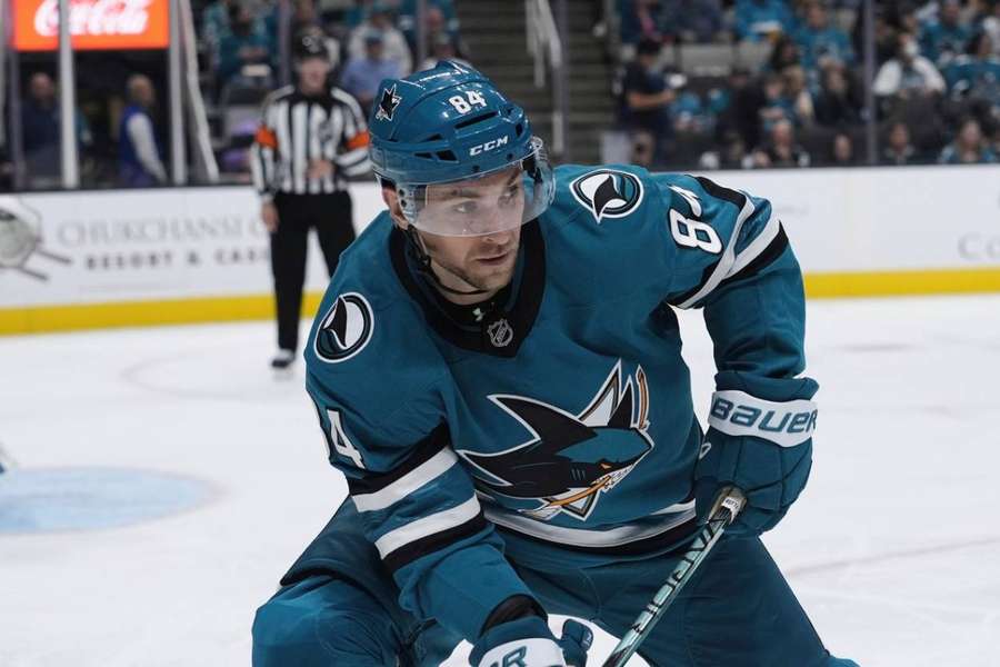 Rutta zakončil kariéru v NHL v barvách San Jose.