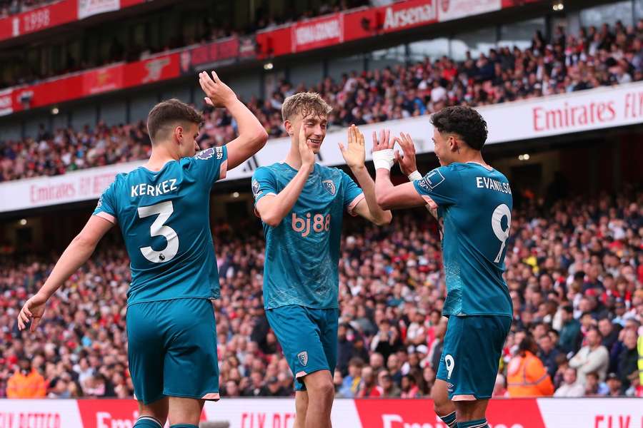 Angleterre: Arsenal battu avant d'aller à Paris, sa 2e place en danger