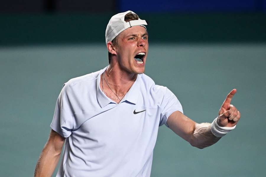 Denis Shapovalov neprohrál osm zápasů v řadě.