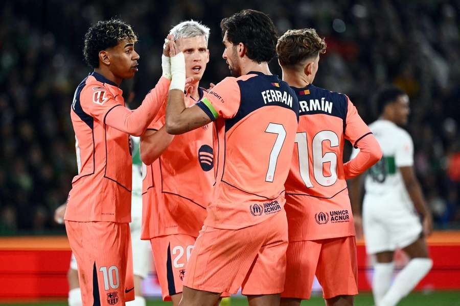 Barcelona veze tři povinné body.