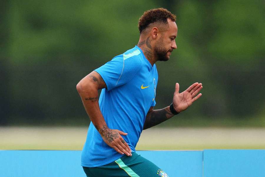 Ney está recuperado de lesão na panturrilha Ney está recuperado de lesão na panturrilha