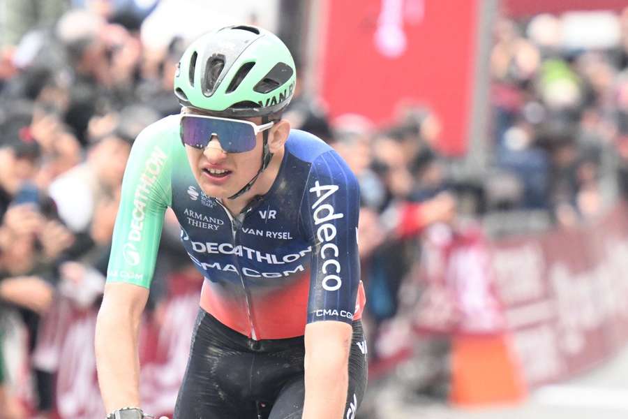 Bernard Hinault encourages new French star to test himself against Vingegaard in the Giro