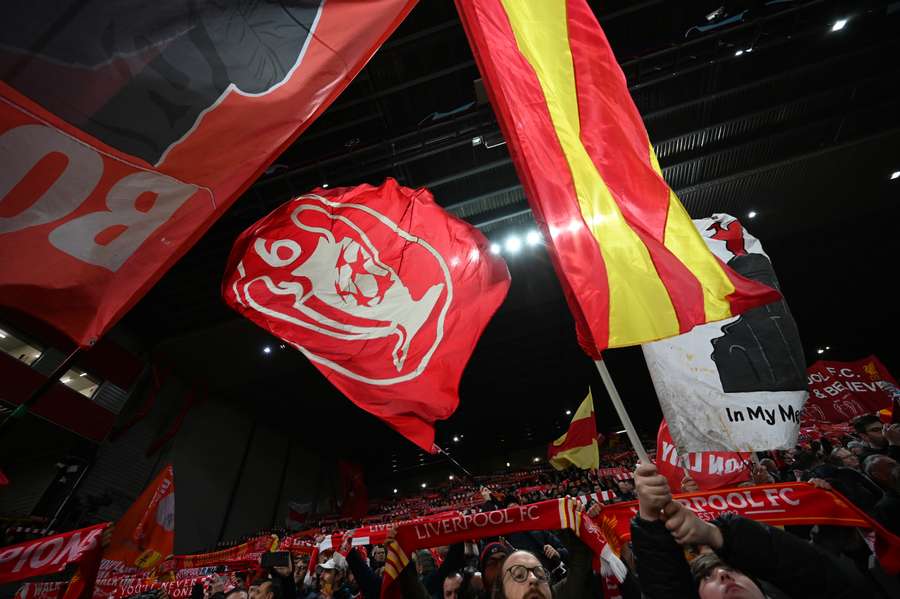 Así sonó el ‘You’ll Never Walk Alone’ en Anfield antes de recibir al Real Madrid