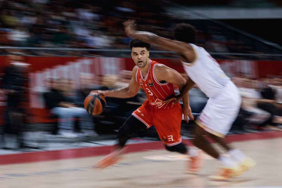 Elijah Bryant, el mejor del Hapoel de Tel Aviv