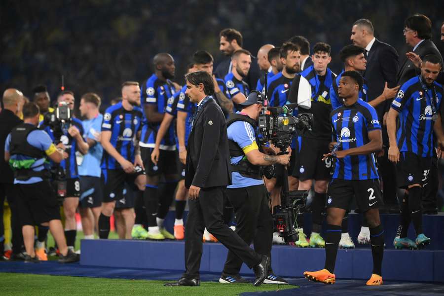 Simone Inzaghi e l'Inter dopo la finale di Champions League contro il Manchester City Simone Inzaghi e l'Inter dopo la finale di Champions League contro il Manchester City