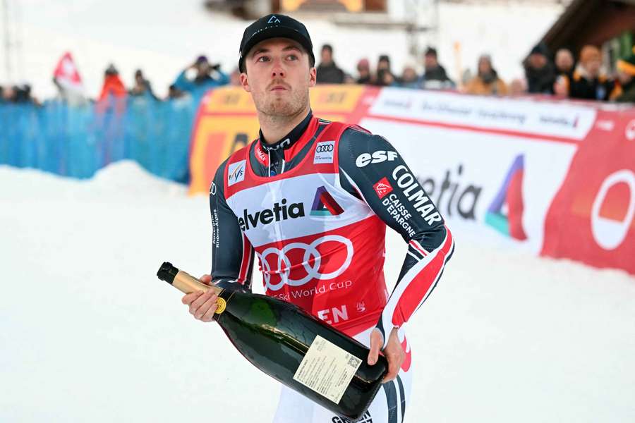 Paco Rassat ce dimanche. Paco Rassat ce dimanche.