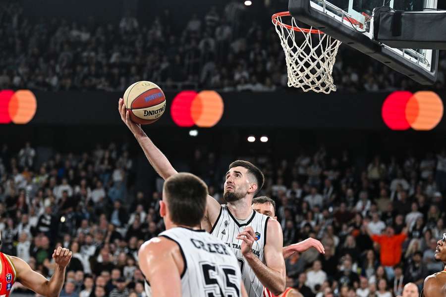 U-BT Cluj-Napoca a pierdut primul meci din sferturile ABA League