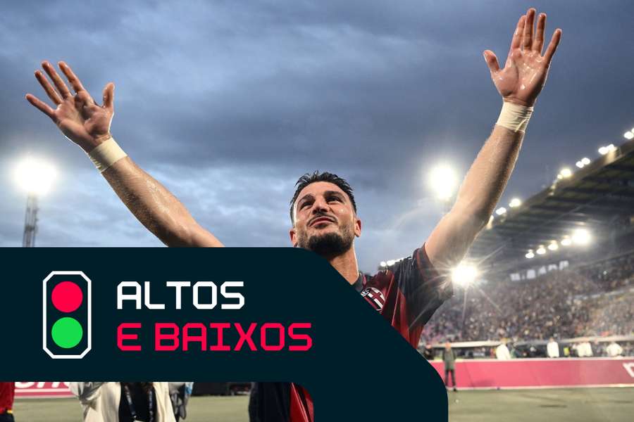Riccardo Orsolini celebra um golo fantástico.
