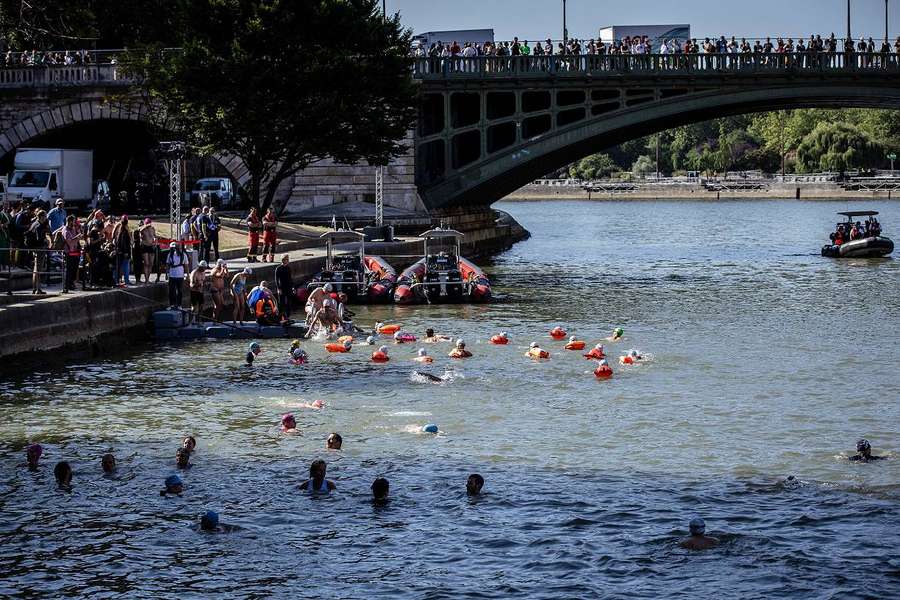 Les analyses de la qualité de l'eau de la Seine étaient dans les normes sanitaires six jours sur sept du 17 au 23 juillet. 