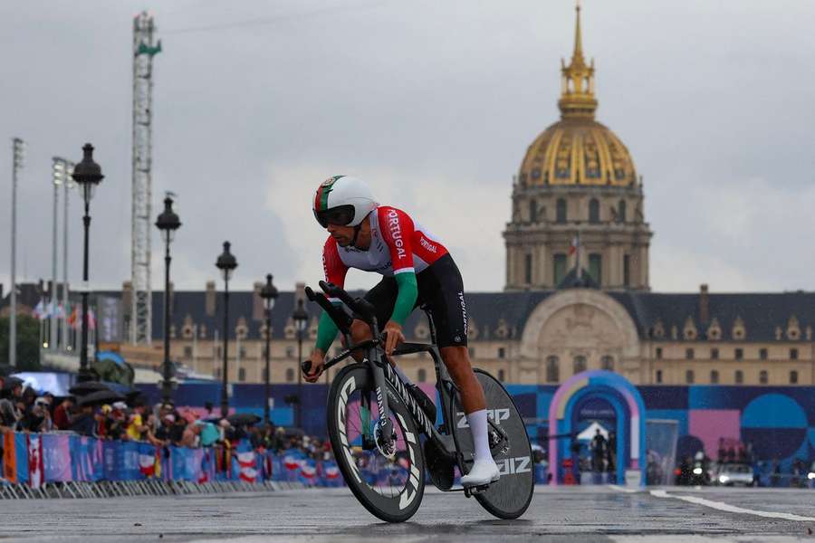 Nelson Oliveira no crono de Paris-2024