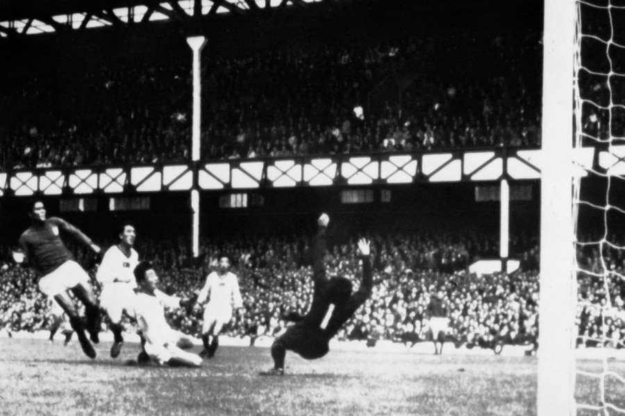 Eusébio em destaque no Mundial-1966 Eusébio em destaque no Mundial-1966