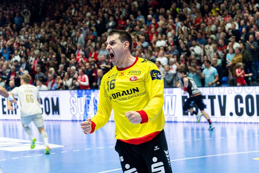 MT-Keeper Nebojsa Simic glänzte mit elf Paraden MT-Keeper Nebojsa Simic glänzte mit elf Paraden