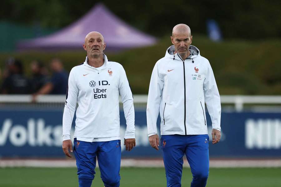 Quelle compo pour la première de l'ère Zidane ? Quelle compo pour la première de l'ère Zidane ?