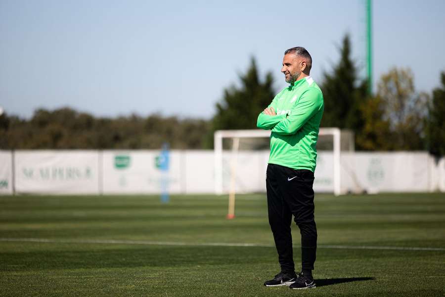 Rui Borges prepara jogo com o Estrela da Amadora