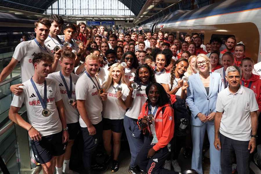 Das britische Olympiateam bei ihrer Rückkehr nach London.