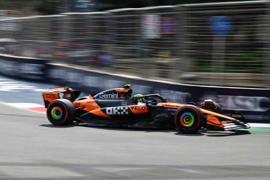 Norris on top ahead of Piastri in opening Baku practice