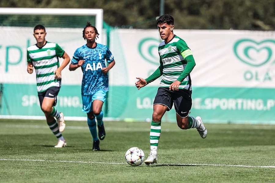 Mateus Fernandes assume ambição leonina na UEFA Youth League
